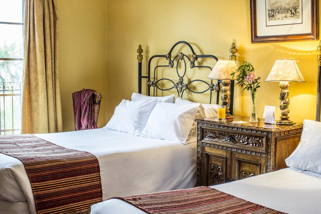 Plaza Hotel 5*